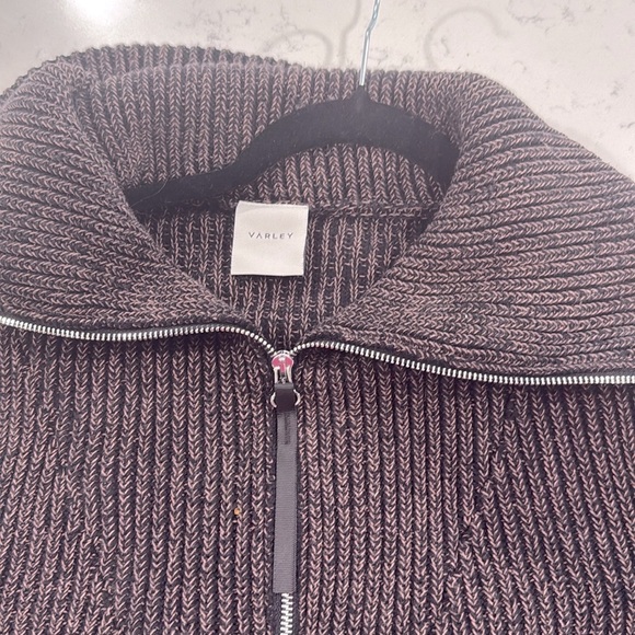 Varley Sweater - Picture 4 of 5